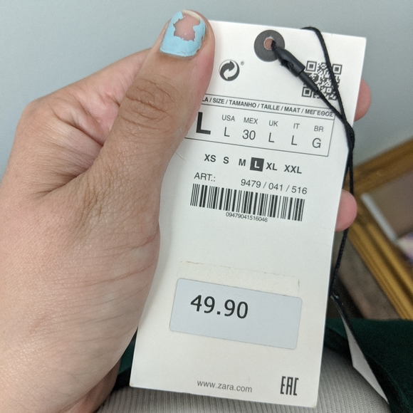 Zara forest green pleated side short sleeve dress - Picture 10 of 13